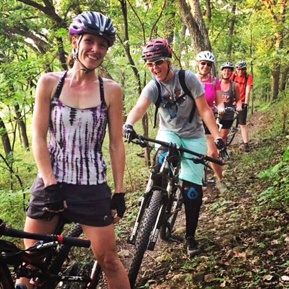 Meet your Posher! - Picture 5 of 11